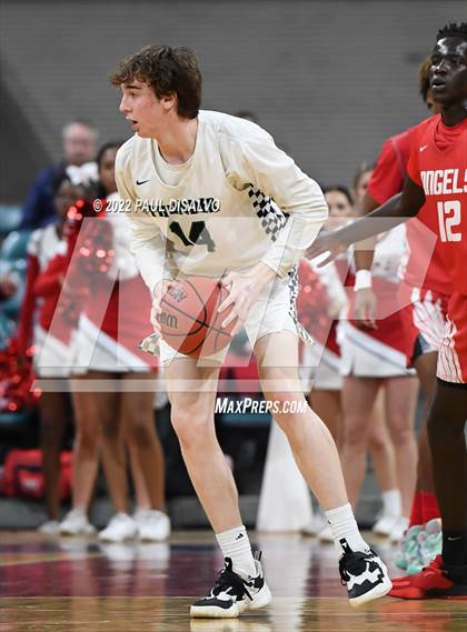 Thumbnail 2 in ThunderRidge vs. Denver East (CHSAA 5A Final Four) photogallery.