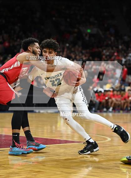 Thumbnail 3 in ThunderRidge vs. Denver East (CHSAA 5A Final Four) photogallery.