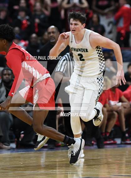 Thumbnail 2 in ThunderRidge vs. Denver East (CHSAA 5A Final Four) photogallery.