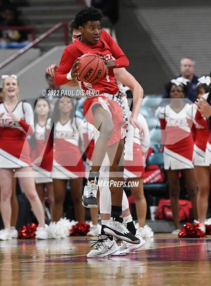Thumbnail 3 in ThunderRidge vs. Denver East (CHSAA 5A Final Four) photogallery.