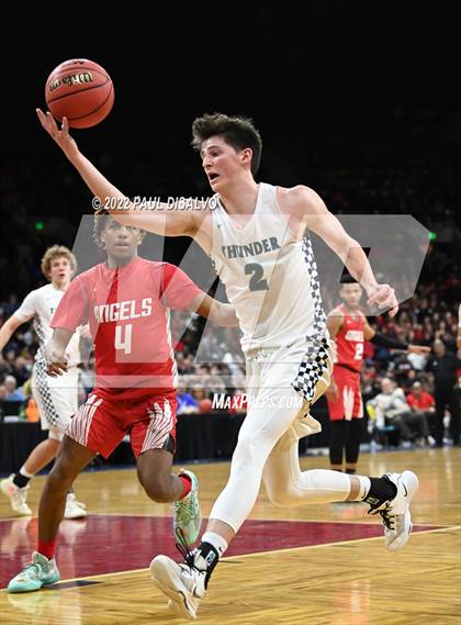 Thumbnail 3 in ThunderRidge vs. Denver East (CHSAA 5A Final Four) photogallery.