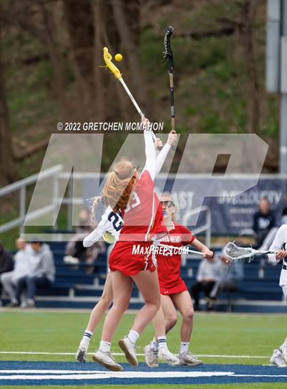 Thumbnail 3 in Wilton @ Sacred Heart photogallery.