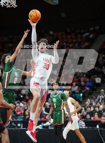 Thumbnail 2 in Denver East vs Smoky Hill ( CHSAA 6A Great 8) photogallery.