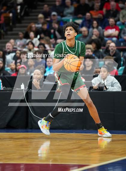 Thumbnail 1 in Denver East vs Smoky Hill ( CHSAA 6A Great 8) photogallery.