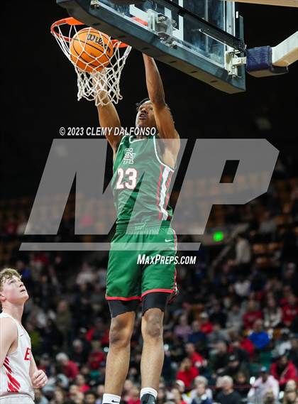 Thumbnail 3 in Denver East vs Smoky Hill ( CHSAA 6A Great 8) photogallery.