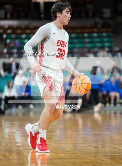 Thumbnail 3 in Denver East vs Smoky Hill ( CHSAA 6A Great 8) photogallery.