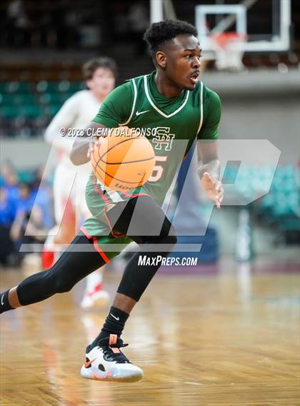 Thumbnail 3 in Denver East vs Smoky Hill ( CHSAA 6A Great 8) photogallery.