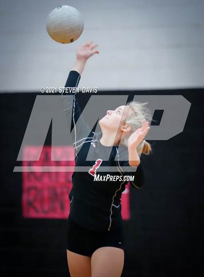 Thumbnail 3 in Campo Verde @ Williams Field photogallery.