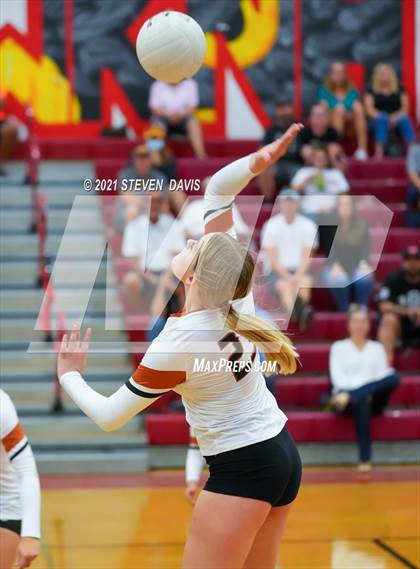 Thumbnail 2 in Campo Verde @ Williams Field photogallery.