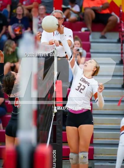 Thumbnail 3 in Campo Verde @ Williams Field photogallery.