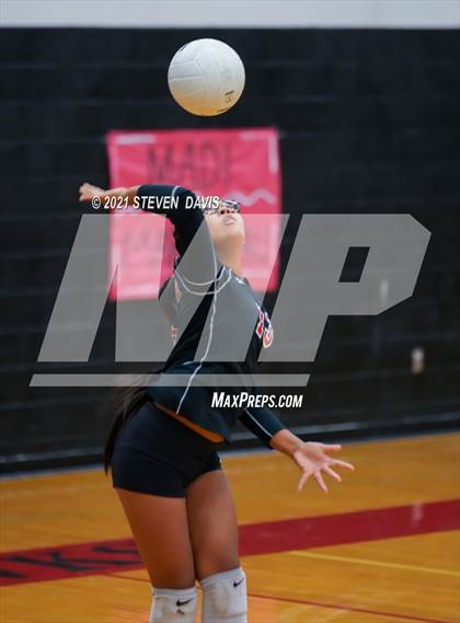 Thumbnail 1 in Campo Verde @ Williams Field photogallery.
