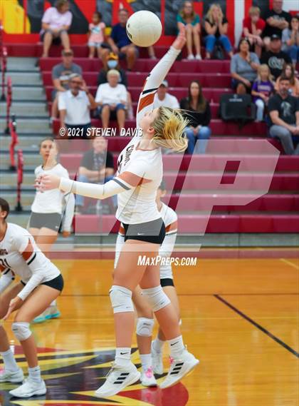 Thumbnail 3 in Campo Verde @ Williams Field photogallery.