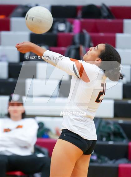Thumbnail 1 in Campo Verde @ Williams Field photogallery.