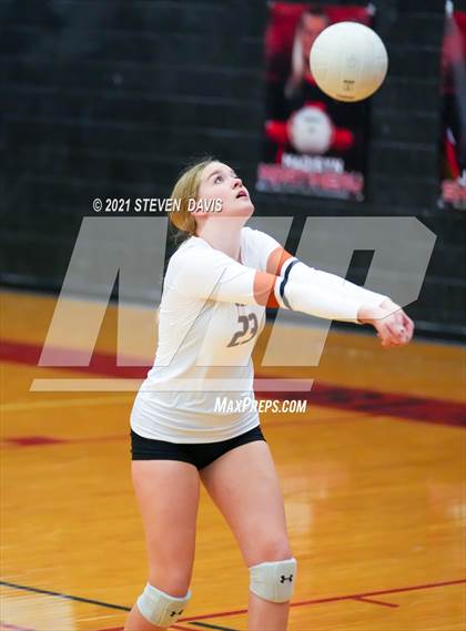 Thumbnail 3 in Campo Verde @ Williams Field photogallery.