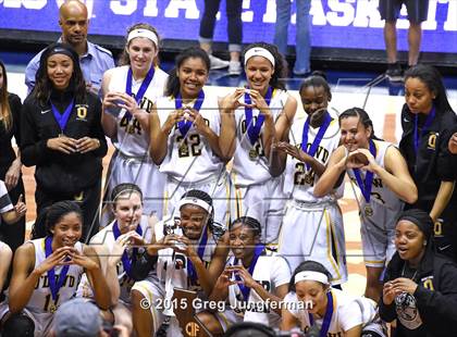 Thumbnail 1 in Bishop O'Dowd vs. Brea Olinda (CIF State D3 Final) photogallery.