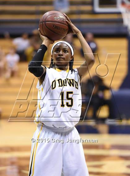 Thumbnail 3 in Bishop O'Dowd vs. Brea Olinda (CIF State D3 Final) photogallery.