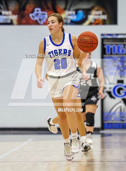 Thumbnail 2 in Howe @ Gunter photogallery.