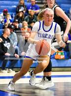 Photo from the gallery "Howe @ Gunter"