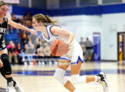 Thumbnail 2 in Howe @ Gunter photogallery.