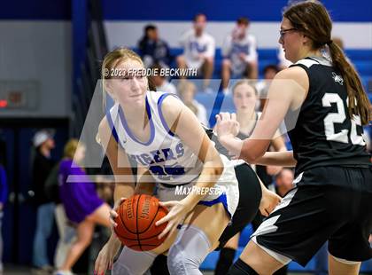 Thumbnail 2 in Howe @ Gunter photogallery.