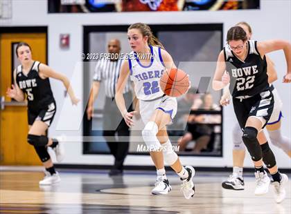 Thumbnail 2 in Howe @ Gunter photogallery.