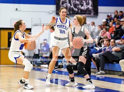 Thumbnail 2 in Howe @ Gunter photogallery.