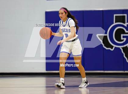Thumbnail 3 in Howe @ Gunter photogallery.