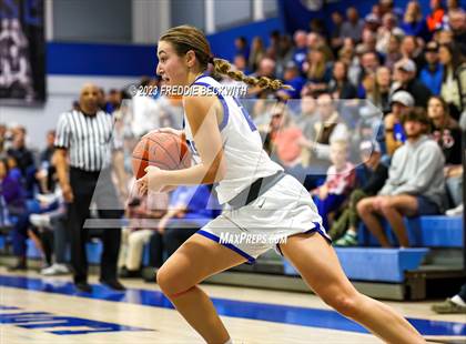 Thumbnail 3 in Howe @ Gunter photogallery.