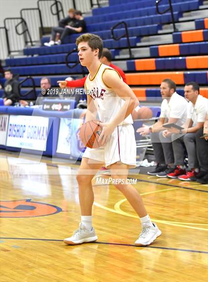 Thumbnail 2 in Maple Mountain vs. Spanish Fork (Tarkanian Classic) photogallery.