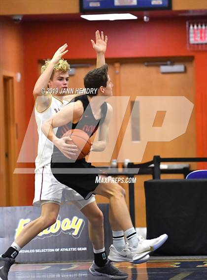 Thumbnail 3 in Maple Mountain vs. Spanish Fork (Tarkanian Classic) photogallery.