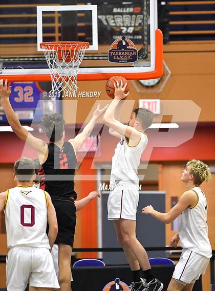 Thumbnail 3 in Maple Mountain vs. Spanish Fork (Tarkanian Classic) photogallery.
