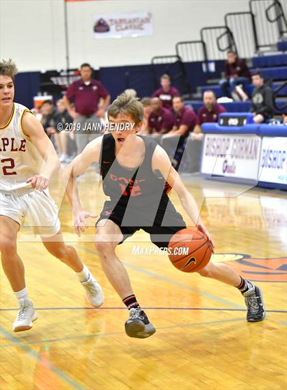 Thumbnail 2 in Maple Mountain vs. Spanish Fork (Tarkanian Classic) photogallery.