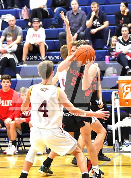 Thumbnail 1 in Maple Mountain vs. Spanish Fork (Tarkanian Classic) photogallery.