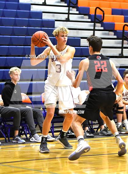 Thumbnail 1 in Maple Mountain vs. Spanish Fork (Tarkanian Classic) photogallery.