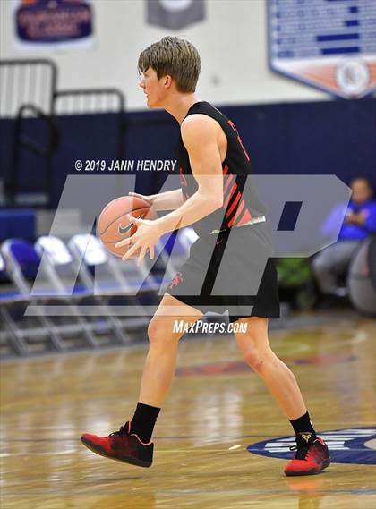 Thumbnail 1 in Maple Mountain vs. Spanish Fork (Tarkanian Classic) photogallery.