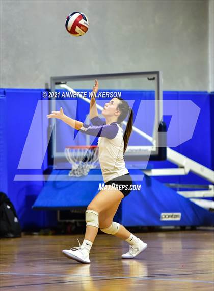 Thumbnail 3 in Walton vs. Timber Creek (Nike Tournament of Champions) photogallery.
