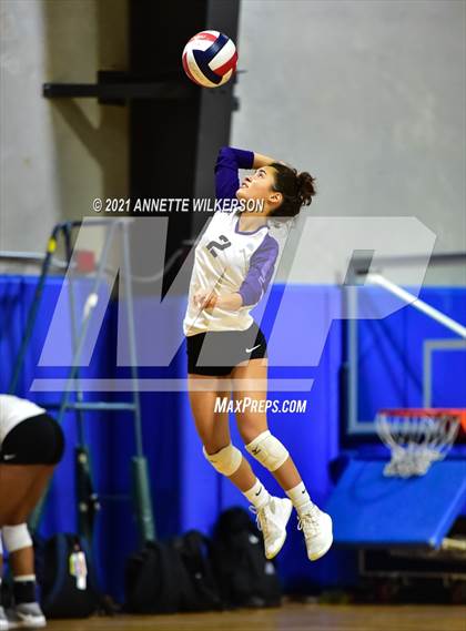 Thumbnail 2 in Walton vs. Timber Creek (Nike Tournament of Champions) photogallery.