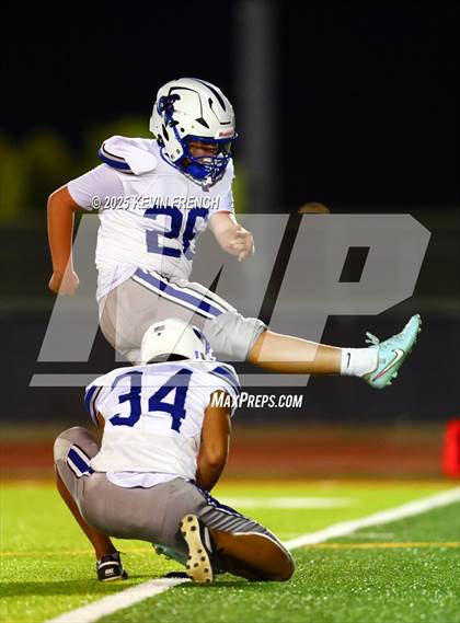Thumbnail 2 in Valley Christian @ Dysart photogallery.