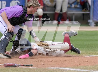 Thumbnail 3 in Littleton vs. The Dalles (Coach Bob Invitational) photogallery.