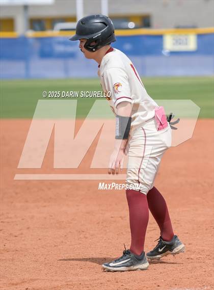 Thumbnail 3 in Littleton vs. The Dalles (Coach Bob Invitational) photogallery.