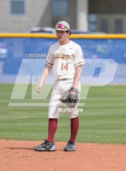 Thumbnail 3 in Littleton vs. The Dalles (Coach Bob Invitational) photogallery.