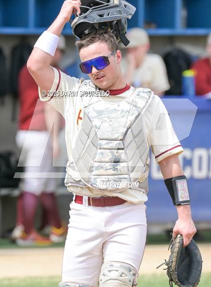 Thumbnail 3 in Littleton vs. The Dalles (Coach Bob Invitational) photogallery.