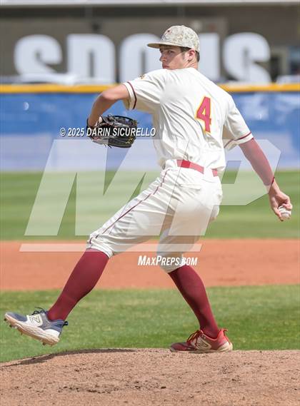 Thumbnail 1 in Littleton vs. The Dalles (Coach Bob Invitational) photogallery.