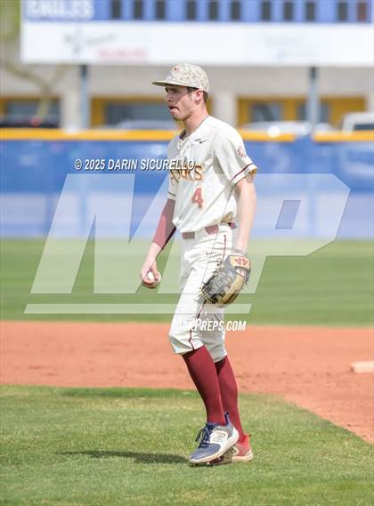 Thumbnail 2 in Littleton vs. The Dalles (Coach Bob Invitational) photogallery.