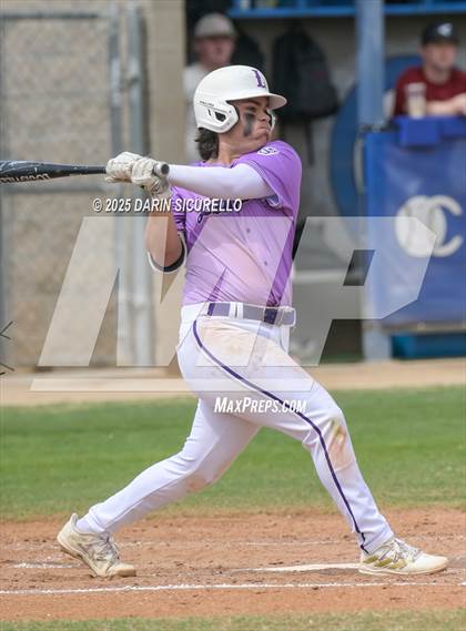 Thumbnail 2 in Littleton vs. The Dalles (Coach Bob Invitational) photogallery.