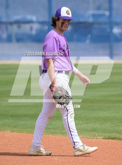Thumbnail 3 in Littleton vs. The Dalles (Coach Bob Invitational) photogallery.