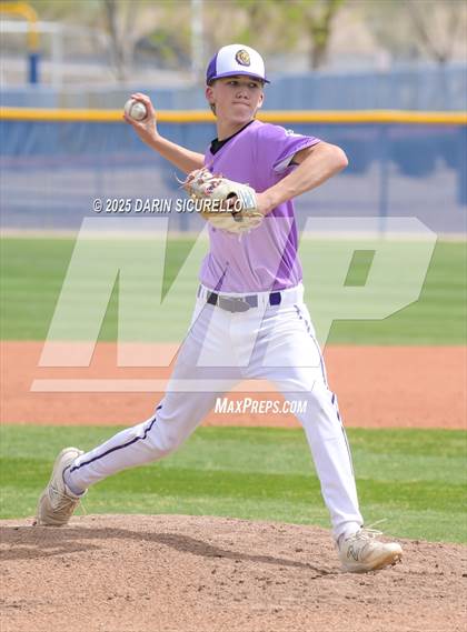 Thumbnail 2 in Littleton vs. The Dalles (Coach Bob Invitational) photogallery.