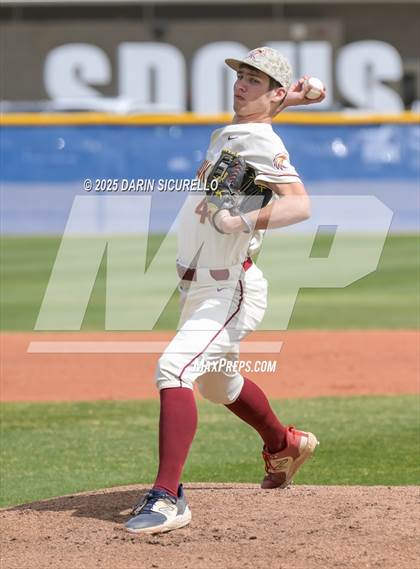 Thumbnail 3 in Littleton vs. The Dalles (Coach Bob Invitational) photogallery.
