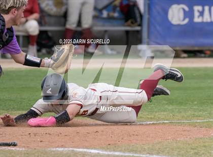 Thumbnail 2 in Littleton vs. The Dalles (Coach Bob Invitational) photogallery.