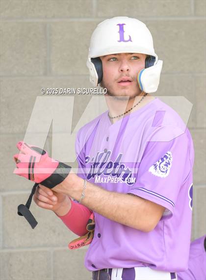 Thumbnail 2 in Littleton vs. The Dalles (Coach Bob Invitational) photogallery.